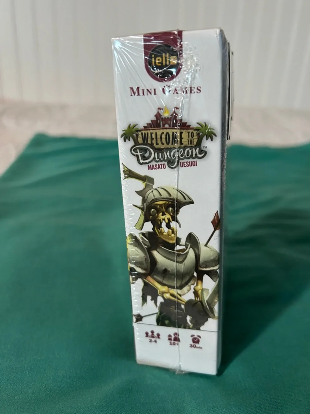 Welcome to the Dungeon Board Game by iello - BNIB - Picture 4 of 4